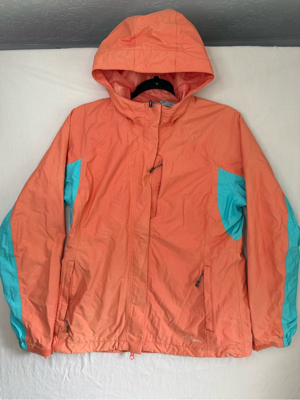 Gander mountain Guide series Lightweight Hooded waterproof rain Jacket Size M